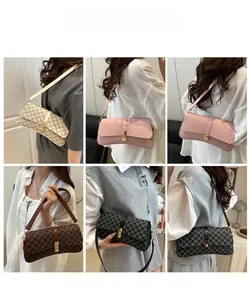 Vues détaillées du sac sous le bras vintage en quatre couleurs avec fermoir en métal doré