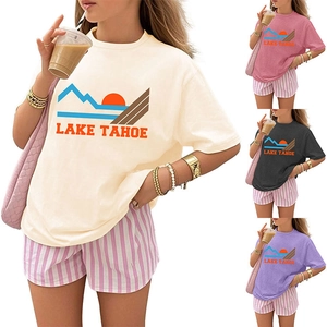 Detailansicht der Lake Tahoe T-Shirt und gestreiften Shorts Sets in vielen Farben
