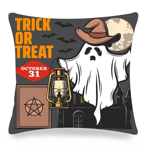 Halloween kussenhoes met spook en Trick or Treat opdruk op donkergrijze basis