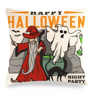 Detail van Halloween kussensloop met tovenaar, spook en kat voor het griezelfeestje
