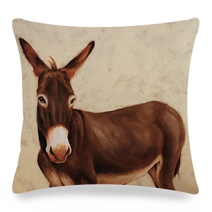Primer plano de funda de cojín de lino con estampado realista de burro al óleo