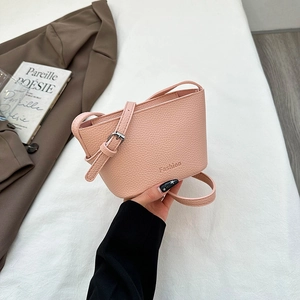 Petit Sac en Bandoulière Tendance pour Femme Cuir PU Motif Litchi Chic Petit Sac Seau Carré Sac à Main Mode pour Téléphone