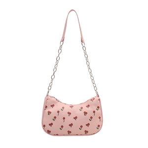 Sac à bandoulière rose à imprimé cerise avec chaîne et design carré compact pour l'été