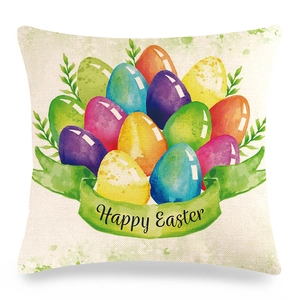 Dettaglio della federa per cuscino in lino con uova di Pasqua e testo Happy Easter