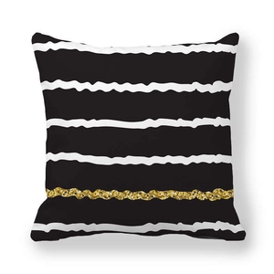Quadratischer Kissenbezug mit schwarz-weißen Streifen und Goldglitzer für das Sofa