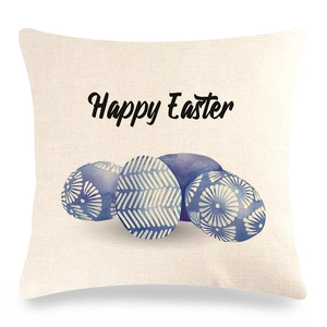 Housse de coussin de Pâques en lin avec œufs aquarelle bleus et motifs floraux sur blanc