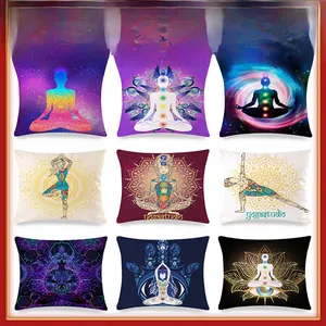Dettaglio di nove federe per cuscini con motivi mandala e yoga per meditazione