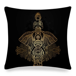 Federa per cuscino mandala elefante yoga nero e oro in tessuto pelle di pesca boho