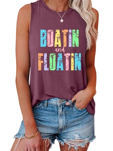 Détail de l'inscription Boatin and Floatin sur le débardeur sans manches bordeaux