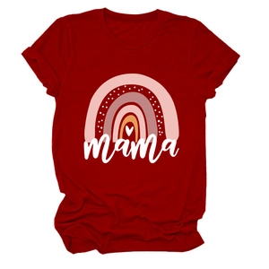 Rotes Kurzarm-Mama-T-Shirt mit buntem Regenbogen-Grafikdesign und Rundhals-Ausschnitt