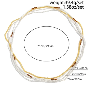Détail du lot de 4 chaînes de taille en perles colorées de style bohème, longueur 75 cm
