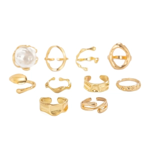 10-teiliges goldenes geometrisches Ring-Set mit Barockperlen und Texturen