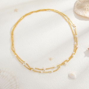 Chaîne de taille bohème de plage avec perles colorées et pendentifs d'étoiles de mer