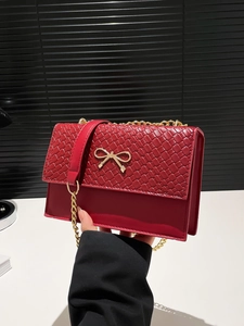 Elegant Woven PU Leather Shoulder Bag For Women Fashion Bowtie Metal Buckle Gold Chain Crossbody Square Bag Daily Styling