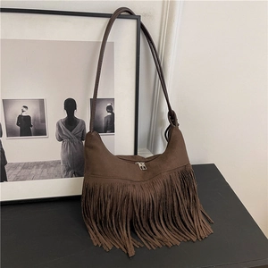 Sac hobo vintage en daim marron avec franges bohèmes et double fermeture éclair