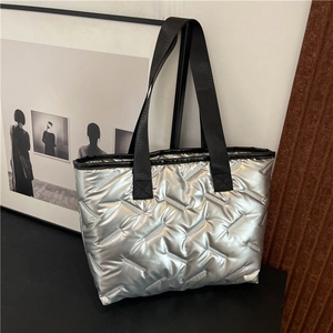 Quilted Padded Tote Bag Metallic Shiny Large Capacity Shoulder Handbag For Women Casual Chic Fashion Trendy