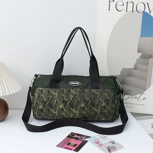 Large Capacity Nylon Travel Bag Camouflage Print Multi Pocket Waterproof Sports Gym Duffel Handbag For Women Men Weekend Trip
