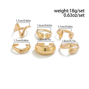Detailed size chart for six-piece gold liquid metal rings set with inner diameter labels