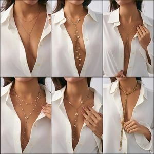 Collana Lariat a Forma di Y da Donna in Oro Argento Colore Metallo Perla Artificial Cristallo Fiore Nappa Collana a Catena Lunga a Strati per Gioielli da Festa Quotidiani