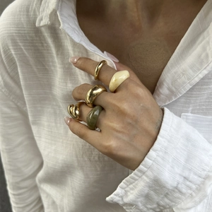 Vintage ringen set van hars en legering in goud, crème en olijfgroen voor vrouwen