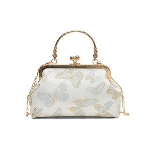 Elegante borsa vintage bianca con ricamo a farfalla e manico in metallo dorato lucido