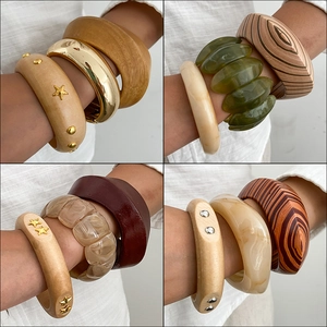 Bohemian Wood Resin Alloy Bangles For Women Retro Irregular Geometric Layered Bracelets With Star Rivet Detailing Ethnic Hand Jewelry