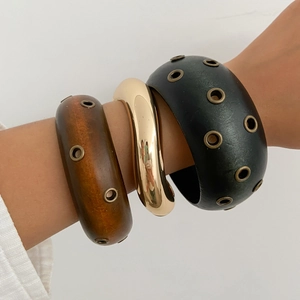Set di 3 bracciali rigidi bohémien in legno e metallo marrone oro e nero