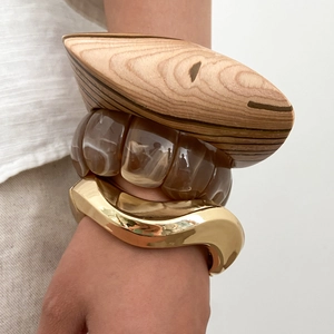 Vintage geometric wooden and resin bracelet set with gold metallic accents for women