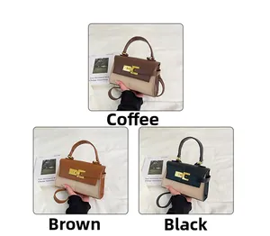Dettaglio ravvicinato delle borse retrò stile Kelly nei colori caffè, marrone e nero lusso
