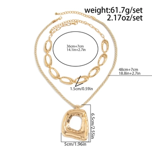 Tabella taglie dettagliata per collana dorata a strati con croce e maglie ovali