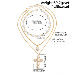 Spécifications de taille pour l'ensemble collier triple rang à croix et perle baroque