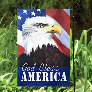 Bandiera da giardino patriottica con aquila calva e bandiera USA con scritta God Bless America