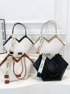 Grandi borse tote vintage in quattro colori con design a V e texture in pelle goffrata