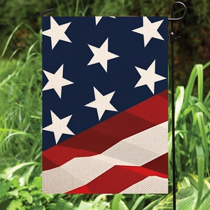 Dubbelzijdige Independence Day tuinvlag met Amerikaanse sterren en strepen op metalen paal