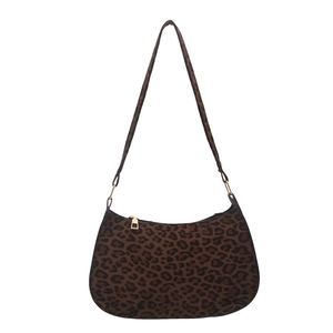 Sac à bandoulière hobo léopard avec fermeture éclair dorée et texture en daim vintage