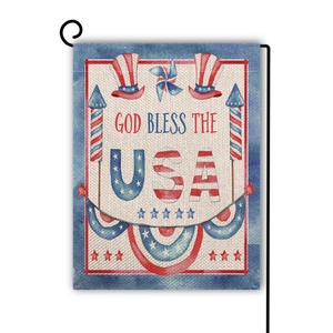 Bandiera da giardino God Bless the USA con motivi patriottici su supporto in metallo