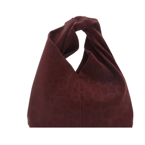 Sac à main bordeaux à motif léopard avec poignée nouée et silhouette élégante de nuage