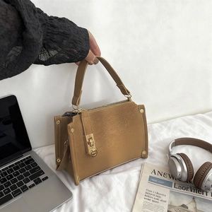 Borsa Quadrata In Pelle PU Da Donna Retro Tracolla A Mano Con Serratura Dorata E Rivetti