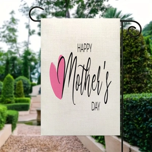 Bandiera da giardino per la festa della mamma in lino con cuore rosa e supporto