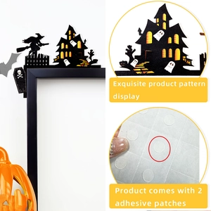 Decorazione per porta di Halloween con strega e casa stregata con cuscinetti adesivi