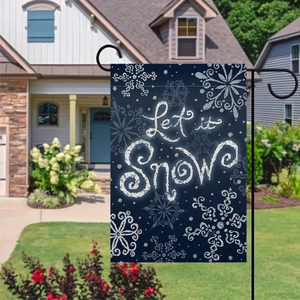 Drapeau de jardin Let it Snow avec flocons de neige sur un fond d'hiver bleu