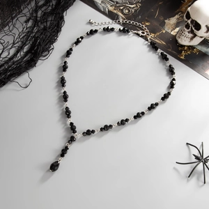 Gothic black faceted bead Y-necklace with teardrop pendant for Halloween style