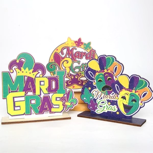 Decorazioni da tavolo Mardi Gras in legno con maschere e lettere in viola oro e verde
