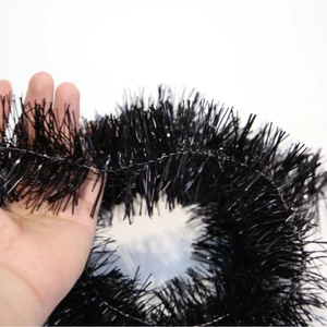 Guirlande de guirlandes noires brillantes de 2 m pour décoration murale d'Halloween et fêtes