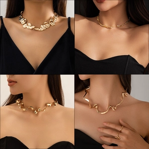 Irregular Liquid Lava Choker Necklace Alloy Polished Twisted Geometric Metal Neckpiece For Women Modern Avant-Garde Style