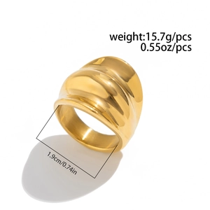 Détails d'une bague dorée irrégulière avec spécifications de poids 15,7g et diamètre 1,9cm
