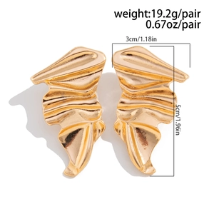Detailed view of gold irregular liquid metal earrings with dimensions and weight specs