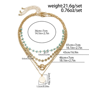 Dimensions détaillées du collier multicouche avec turquoise et pendentifs dorés