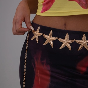 Elegant gold metal starfish waist chain with large sea star charms and adjustable link
