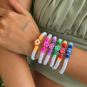 Böhmische Polymer Ton Künstliche Perlen Armband Kollektion Sommer Strand Seestern Blume Muschel Künstliche Perle Layered Elastische Armbänder Für Damen Schmuck